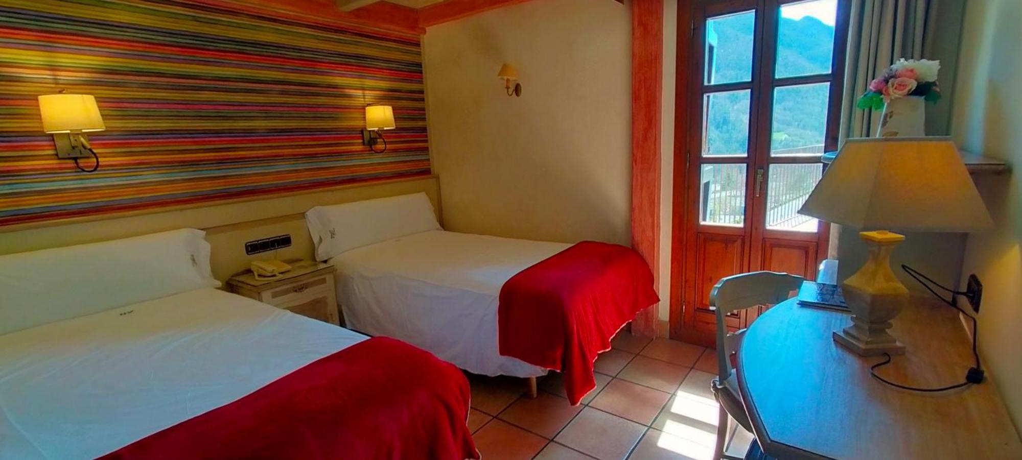 Hotel Villa De Torla Ngoại thất bức ảnh