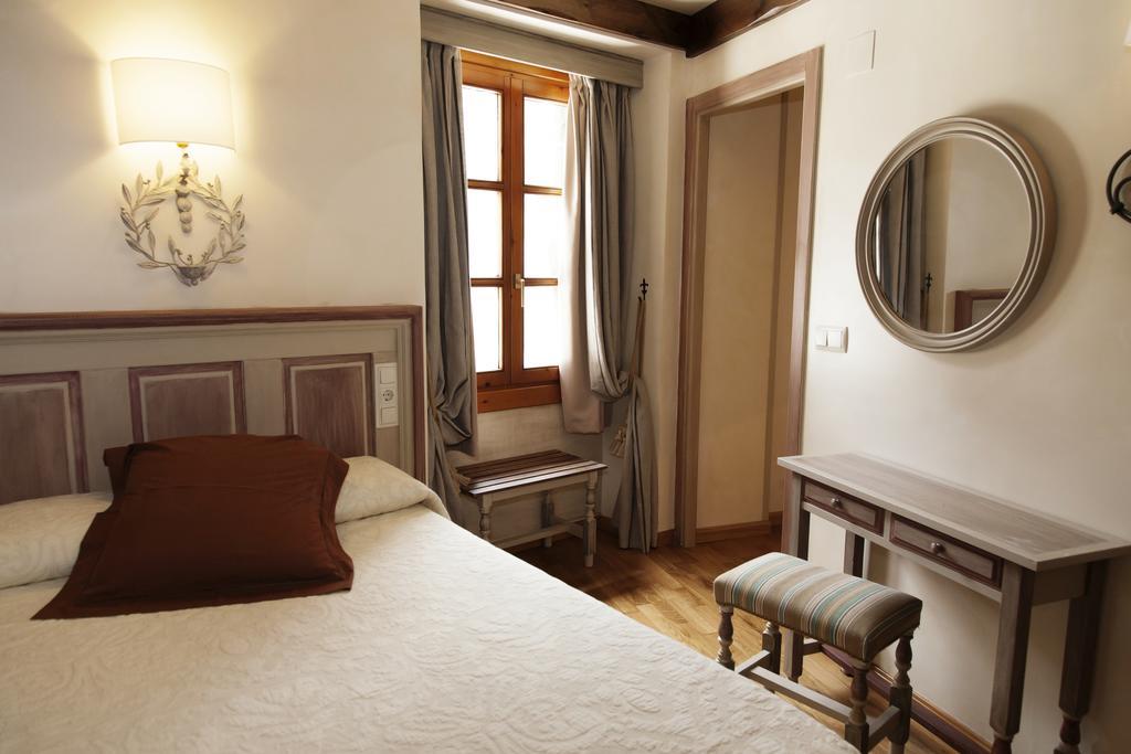 Hotel Villa De Torla Ngoại thất bức ảnh
